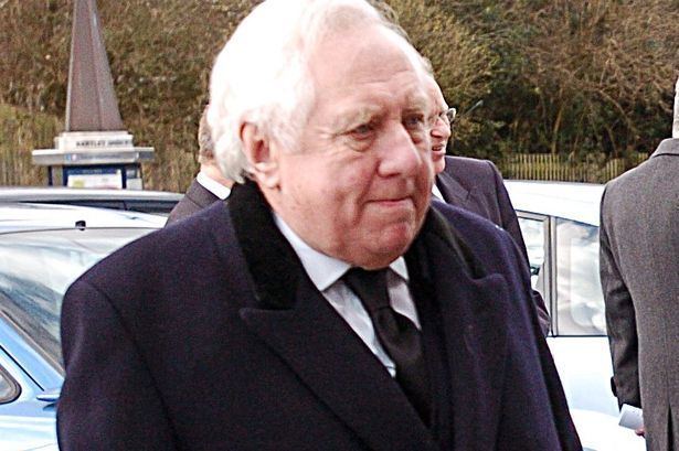 Roy Hattersley Former Birmingham MP Roy Hattersley divorced after 57