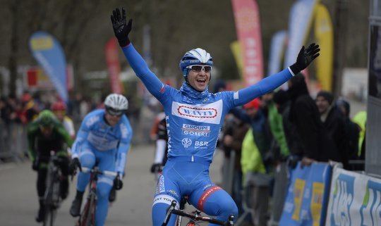 Roy Jans Roy Jans wint barre etappe in Ster van Bessges WielerFlits