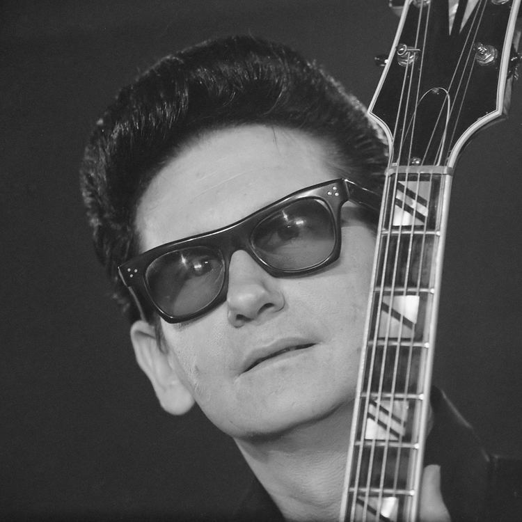 Roy Orbison httpsuploadwikimediaorgwikipediacommons00