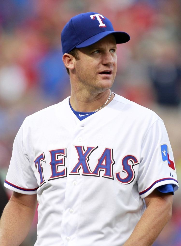 Roy Oswalt Rockies Sign Roy Oswalt MLB Trade Rumors