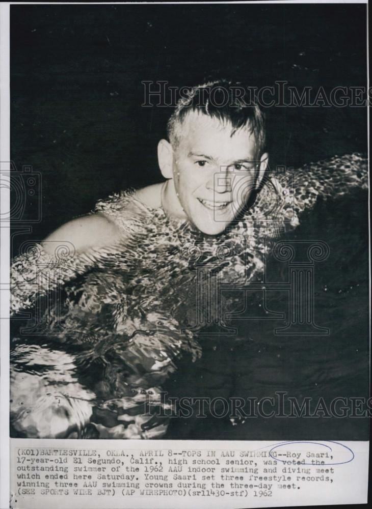 Roy Saari 1962 Press Photo Roy Saari Outstanding swimmer 1962 AAU indoor