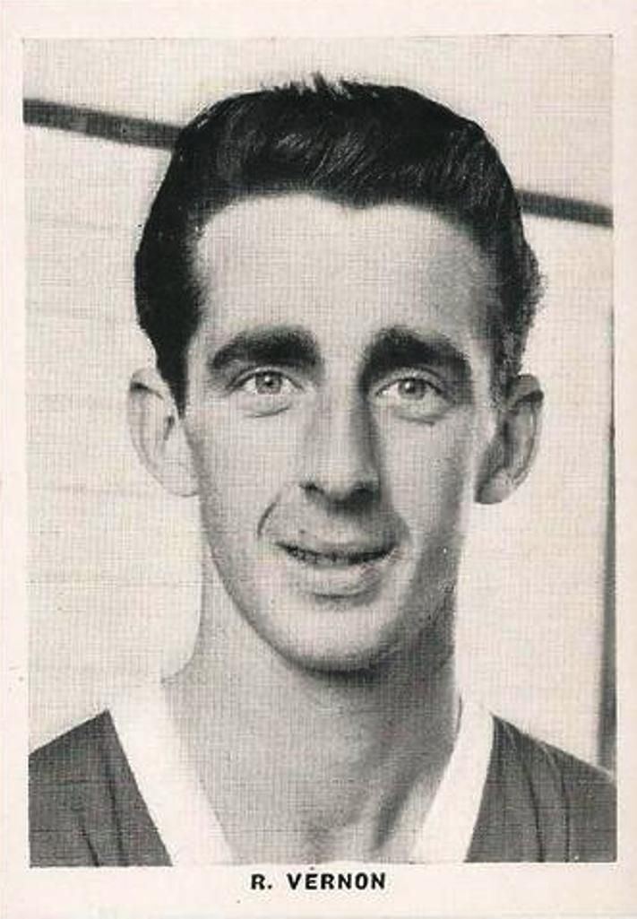 Roy Vernon 179 best Everton Collection 19601970 images on Pinterest Everton