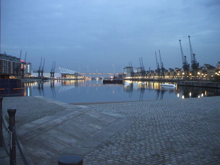 Royal Docks Floating Town and Royal Docks a good idea or a waste of water