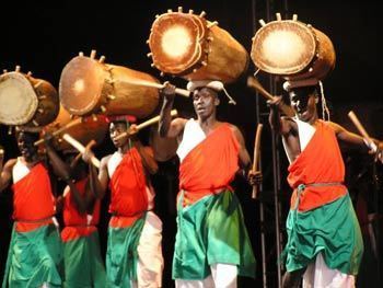 Royal Drummers of Burundi Heavenly Planet Drummers of Burundi