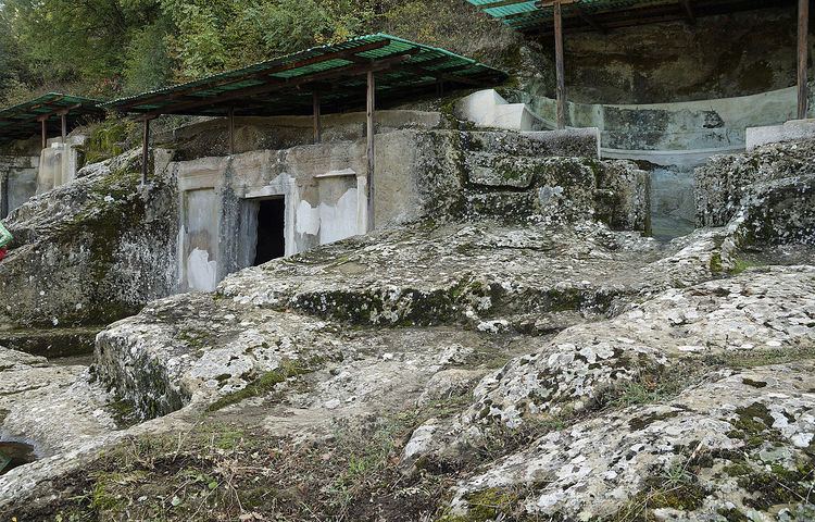 Royal Tombs of Selca e Poshtme