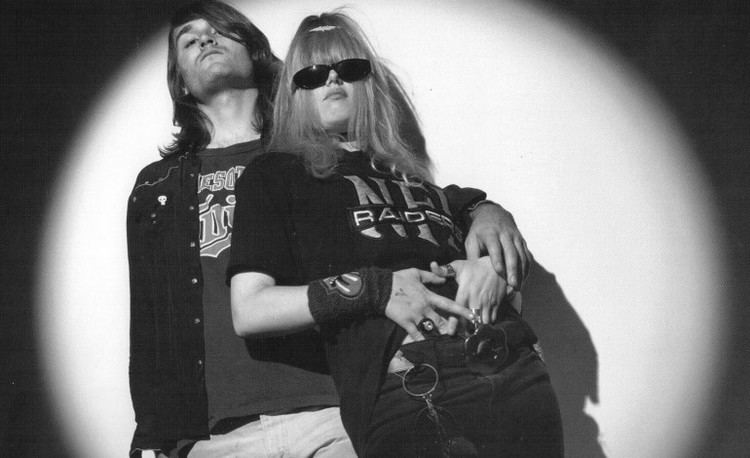 Royal Trux Royal Trux Announce They Are Reuniting For A Show mxdwncom