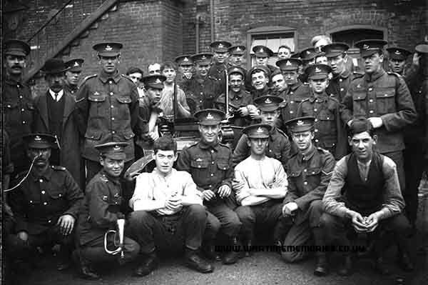 Royal Warwickshire Regiment Royal Warwickshire Regiment in the Great War The Wartime Memories