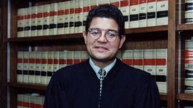 Ruben Castillo (judge) Judge in young Obama39s housing discrimination lawsuit