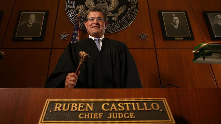 Ruben Castillo (judge) Photo Chief Judge Ruben Castillo Chicago Tribune