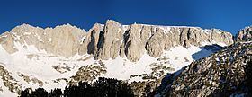 Ruby Peak (California) httpsuploadwikimediaorgwikipediacommonsthu