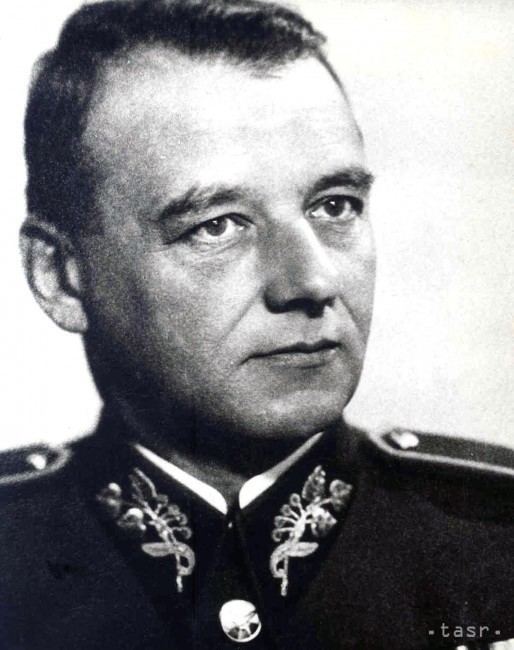 Rudolf Viest Armdny generl Rudolf Viest bol prvm slovenskm