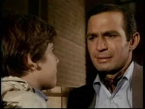 Run for Your Life (TV series) Ben Gazzara amp Kim Darby in Run For Your Life TV show YouTube