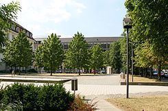 Rundfunkplatz httpsuploadwikimediaorgwikipediacommonsthu
