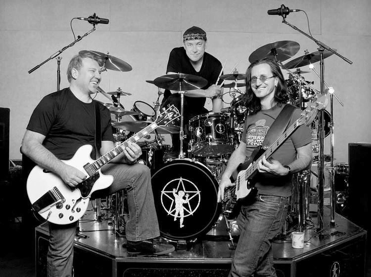 Rush (band) Yes RUSH Is Retiring From Touring Confirms Guitarist Alex Lifeson