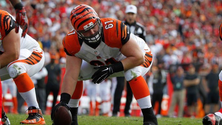 Russell Bodine Should Bengals draft a center to compete with Russell