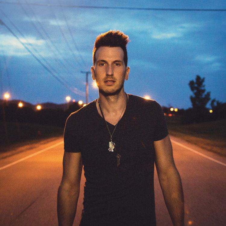 Russell Dickerson httpsstatic1squarespacecomstatic52a0bfafe4b