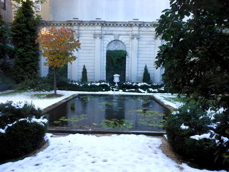 Russell Page Russell Page garden Frick Museum Erbology