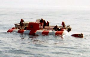 Russian deep submergence rescue vehicle AS-28 httpsuploadwikimediaorgwikipediacommonsthu