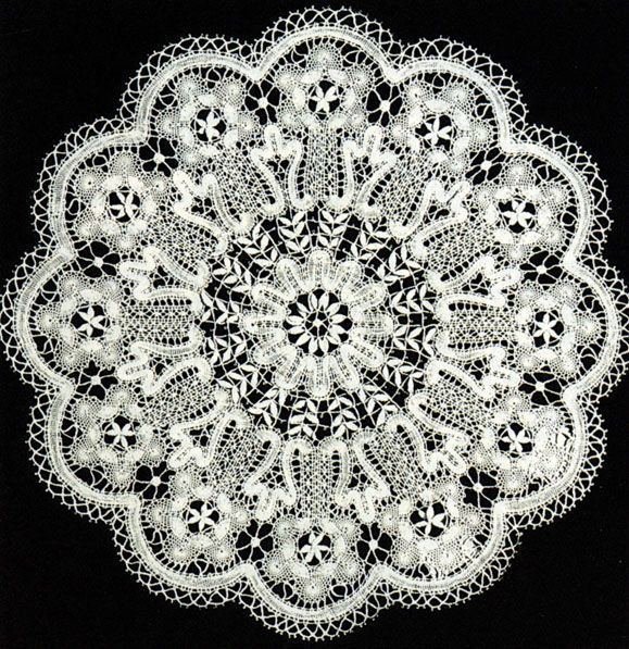 Russian lace 1000 images about Russian Lace on Pinterest Tablecloths Europe