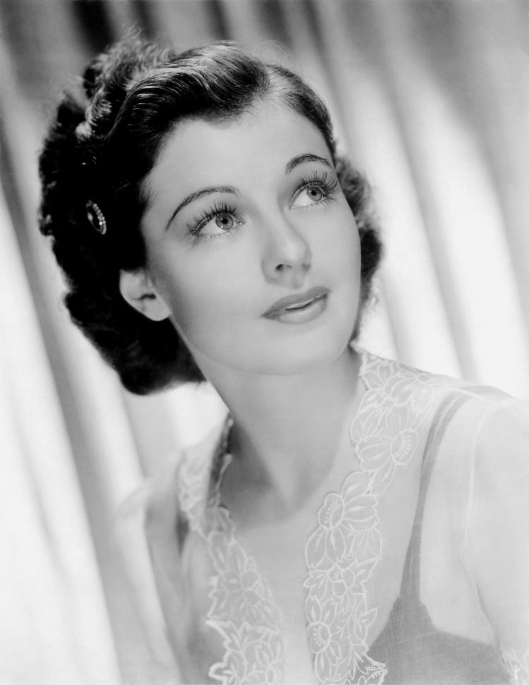 Ruth Hussey Ruth HusseyAnnex