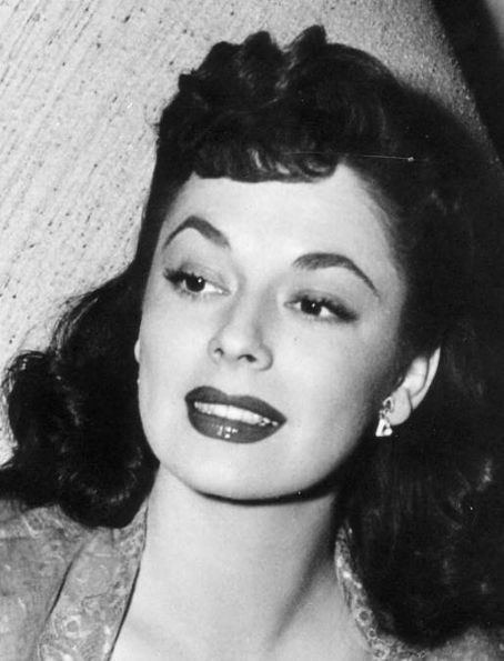 Ruth Roman Ruth Roman Horoscope Capricorn and Zodiac Dog