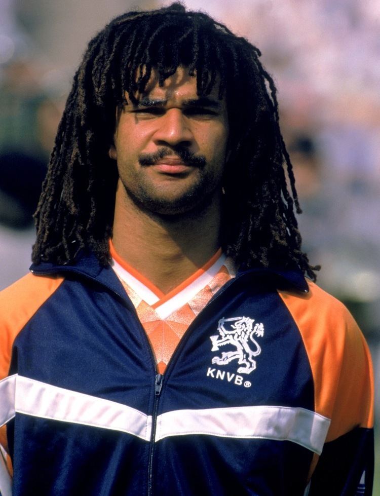 Ruud Gullit Ruud Gullit By the factory wall