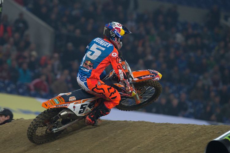 Ryan Dungey Ryan Dungey and KTM dominate SMX Riders Visordown