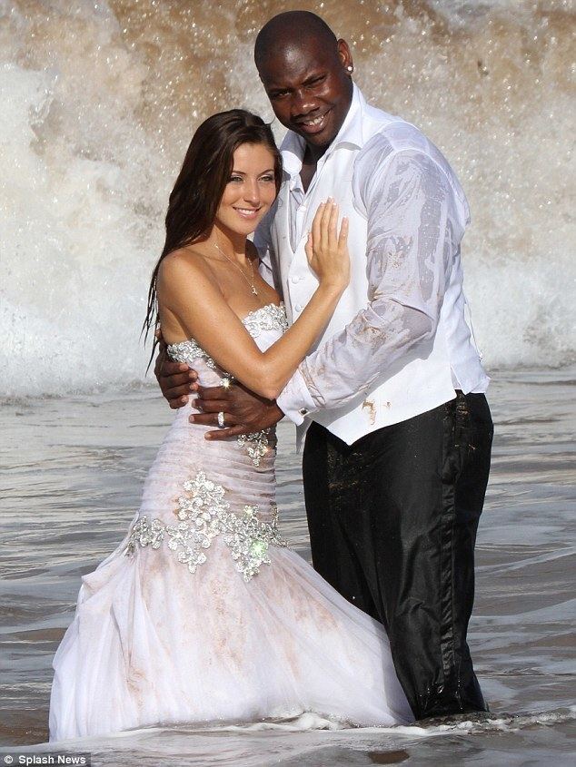 Ryan Howard Baseball star Ryan Howards cheerleader wife trashes her wedding