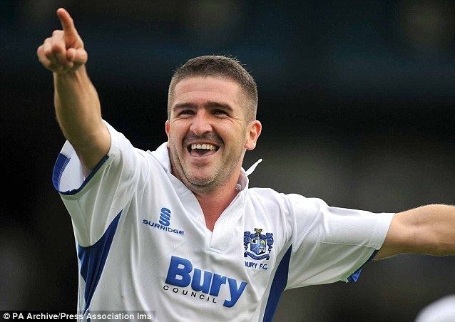 Ryan Lowe Goal king Ryan Lowe must Bury the past and concentrate on