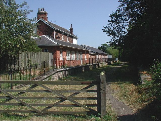 Rye Hill and Burstwick railway station