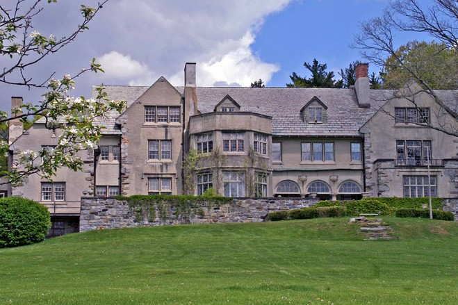 Rye House (Litchfield, Connecticut) Anderson Cooper Buys First Real Family Home Billionaire Addresses