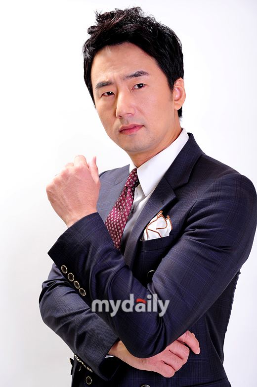 Ryu Seung-soo Actor Ryu Seung Soo will tie the knot next month Beatus