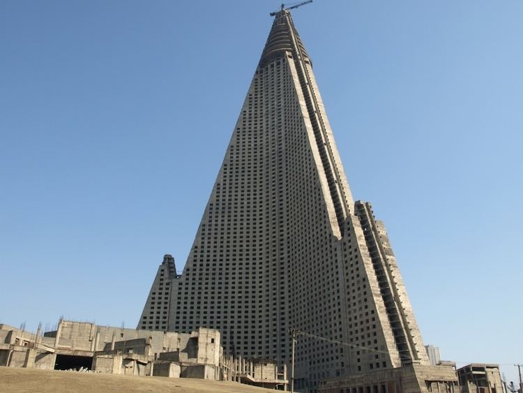 Ryugyong Hotel The unfinished Ryugyong Hotel Pyongyang North Korea designed in