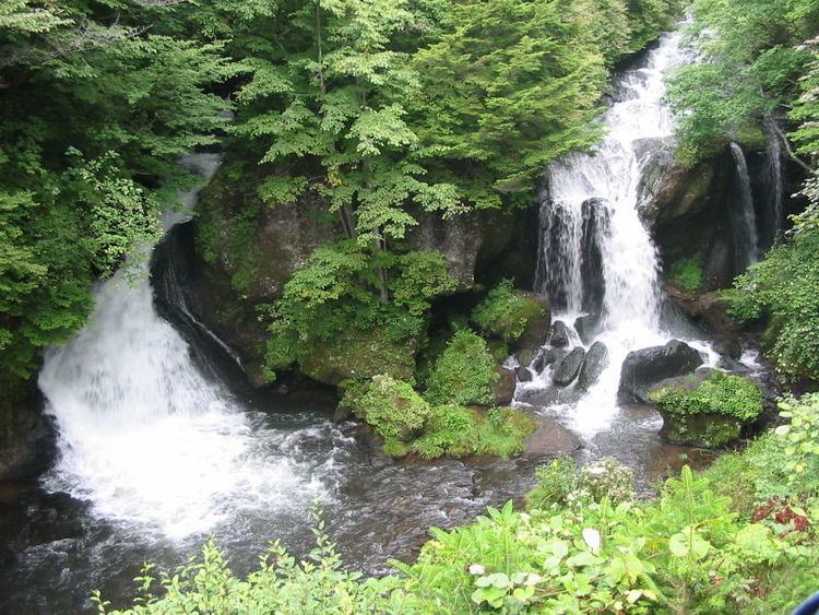 Ryūzu Falls