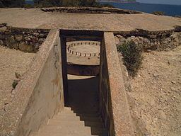 Sa Caleta Coastal Battery httpsuploadwikimediaorgwikipediacommonsthu
