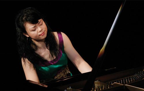 Sa Chen Pianist Sa Chen Makes Rochester Debut in Kilbourn Hall