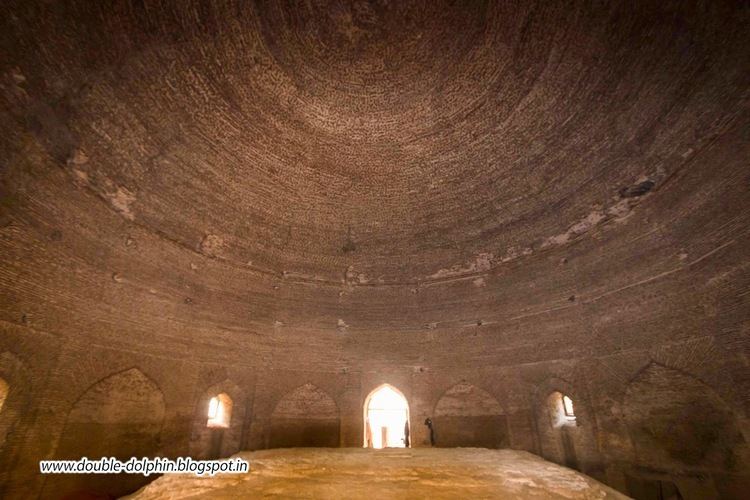 Saadat Ali Khan II The Concrete Paparazzi Nawaab Saadat Ali Khans Tomb Lucknow