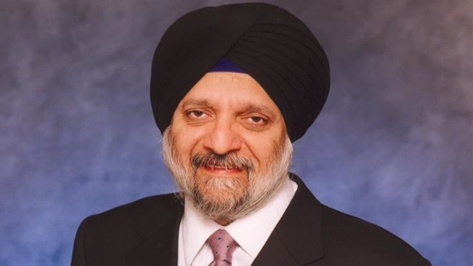 Sabi Marwah Sabi Marwah first turbaned Sikh to sit in the Canadian Senate