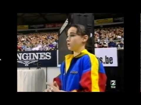 Sabina Cojocar Sabina Cojocar Uneven Bars 2001 Worlds Team Final YouTube