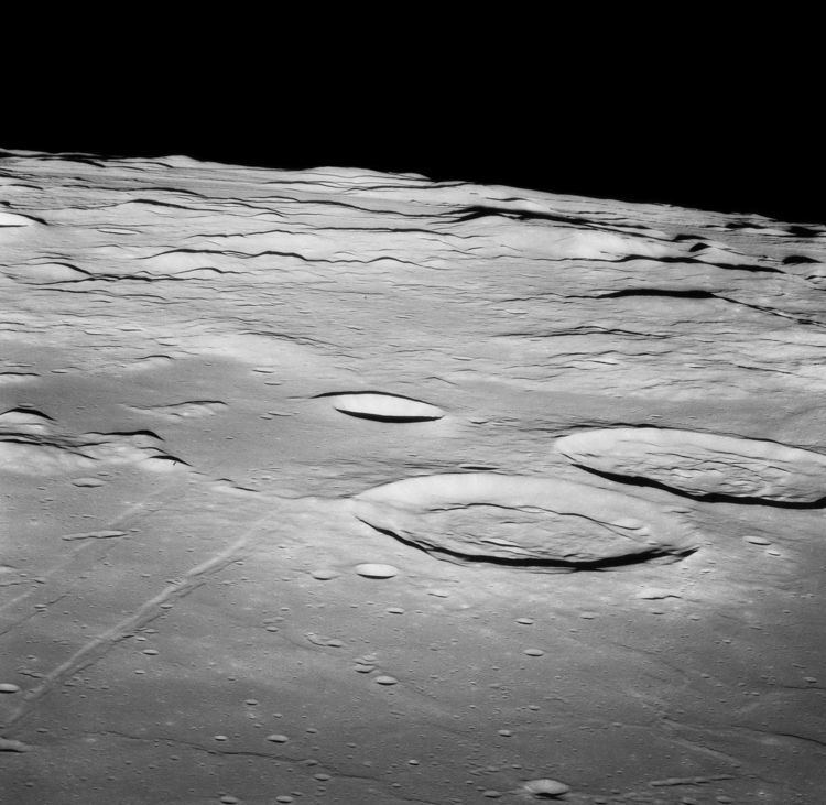 Sabine (crater)