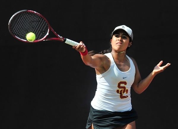 Sabrina Santamaria College Tennis News Sabrina Santamaria Ranks No 1 In Singles And
