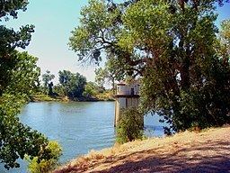 Sacramento River httpsuploadwikimediaorgwikipediacommonsthu