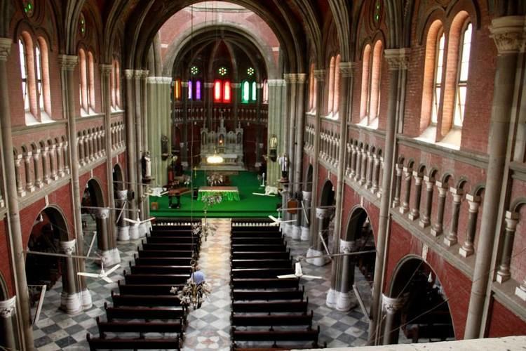 Sacred Heart Cathedral, Lahore Jonathon visits Sacred Heart Cathedral Lahore Pakistan Tum He