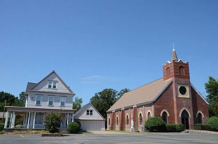 Sacred Heart Catholic Church and Rectory (Wilburton, Oklahoma)