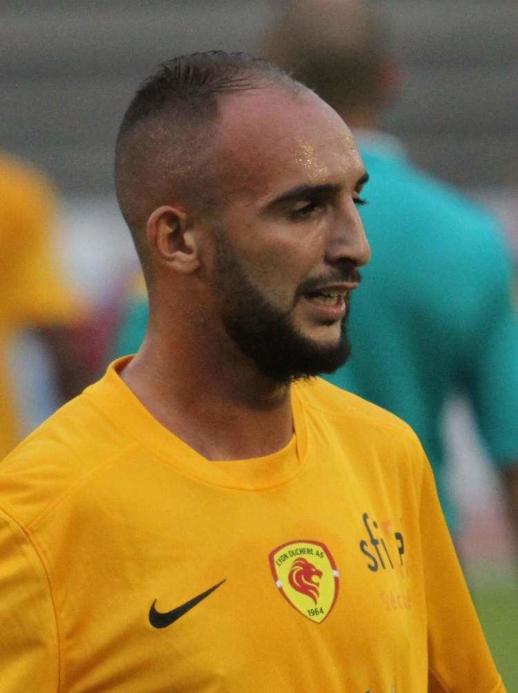 Saïd Mehamha Joueur Sad MEHAMHA club Football Lyon Duchre AS Footeo
