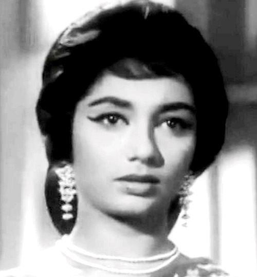 Sadhana Shivdasani Veteran actress Sadhanas demise leaves behind property dispute News