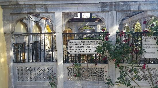 Sadr al-Din al-Qunawi TOMB KABR OF QUNAWI Picture of Sadr alDin alQunawi Konya