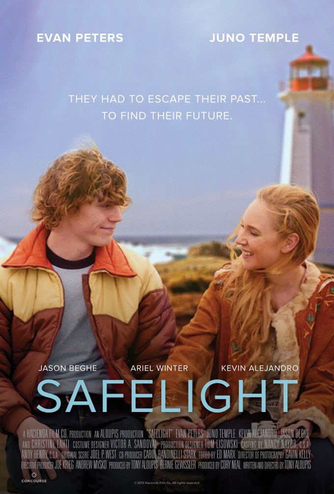 Safelight (film) Watch Juno Temple Trades Prostitution For Photography In Trailer