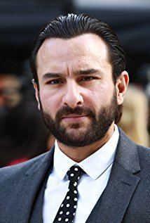 Saif Ali Khan iamediaimdbcomimagesMMV5BMTUyNjI2NTg3M15BMl5