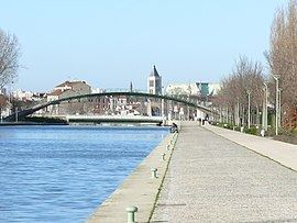 Saint-Denis, Seine-Saint-Denis httpsuploadwikimediaorgwikipediacommonsthu